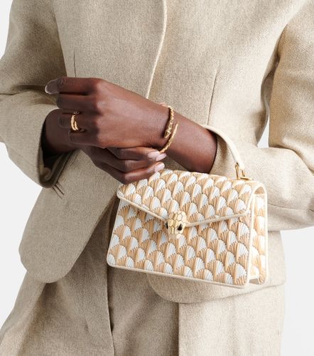 Borsa Serpenti Forever Mini in rafia - Bvlgari - Modalova
