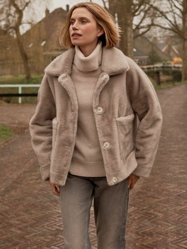 Short reversible faux fur coat - REPEAT cashmere - Modalova