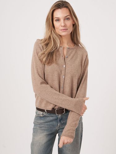 Fine knit buttoned cashmere cardigan - REPEAT cashmere - Modalova