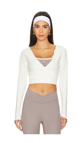 The Wrap Top in Cream. - size M (also in XL, XS) - 437 - Modalova