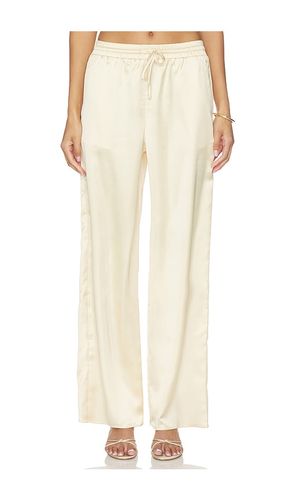 Bradie Satin Trouser in Beige. - size L (also in M, S, XL, XS) - 4th & Reckless - Modalova