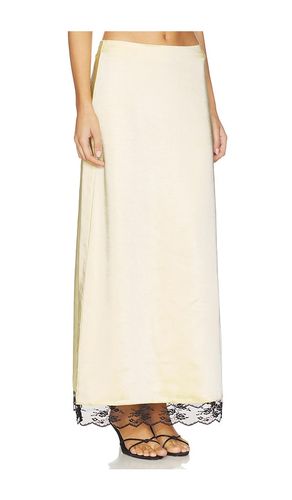 X REVOLVE Rena Satin And Lace Skirt in Lemon. - size L (also in M, S, XS) - 4th & Reckless - Modalova