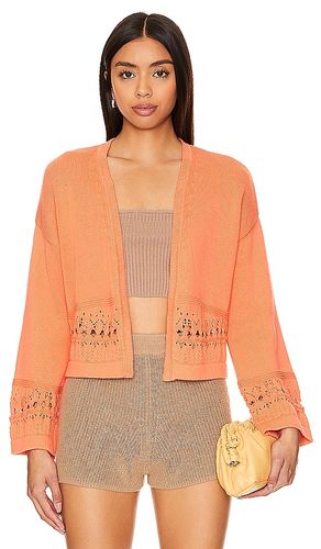 Meghan Crochet Cardi in Coral. - size M (also in L, XL, XS) - 525 - Modalova