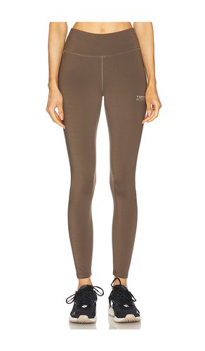 Signature Legging in Taupe. - size L (also in M, S, XL, XS) - 7 Days Active - Modalova