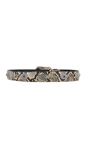 Printed Belt With Silver Details in Cream - 8 Other Reasons - Modalova
