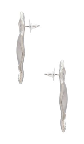 Stud Earring in Metallic - 8 Other Reasons - Modalova