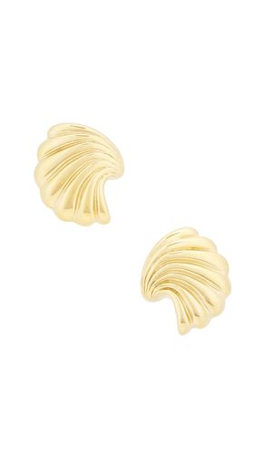 Shell Stud Earrings in Metallic - 8 Other Reasons - Modalova