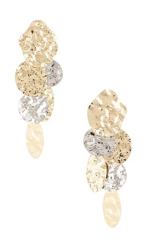 Honey Dangle Statement Earrings in Metallic Gold - 8 Other Reasons - Modalova