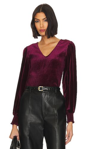 Long Sleeve Smocked V Neck Top in Wine. - size XS (also in XXS) - 1. STATE - Modalova