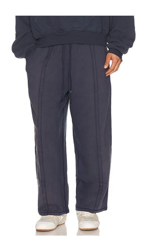 Reverse Stitch Sweatpants in Blue. - size L (also in M, S, XL/1X) - A Construct - Modalova