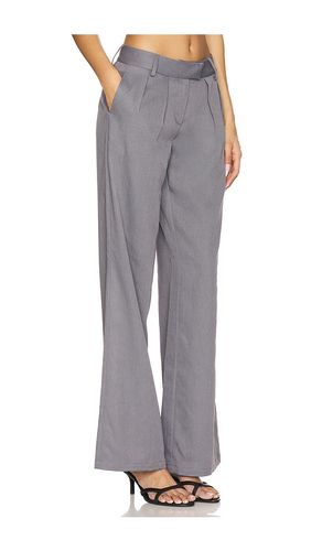 Libbi Trouser in . Taglia S. Also in XL - ALL THE WAYS - Modalova
