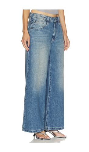 Super Baggy Jeans in . Size 23. Also in 24, 25, 26, 27, 28, 29, 30, 31, 32, 33, 34 - Abrand - Modalova