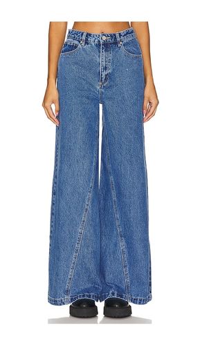 Super Wide Jeans in Denim-Medium. - size 25 (also in 26, 27, 33) - Abrand - Modalova