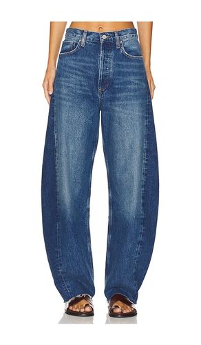 Luna Pieced High Rise Curved Taper Jeans in -. Size 23. Also in 24, 25, 26, 27, 28, 30 - AGOLDE - Modalova