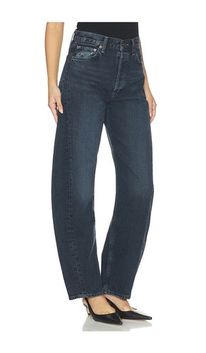 Luna Pieced Jean in Blue. - size 23 (also in 24, 25, 26, 27, 28, 29, 30, 31, 32, 33, 34) - AGOLDE - Modalova