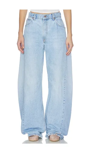 The Monroe Barrel Jean in . Size 23. Also in 26, 30 - aligrace - Modalova