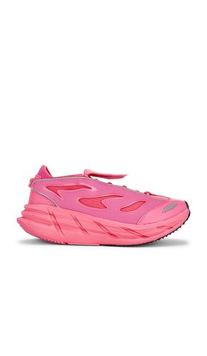 Adistar Sneaker in . Size 7.5. Also in 8 - adidas by Stella McCartney - Modalova