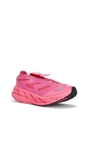 SNEAKERS ADISTAR in . Größe 7.5. Also in 8 - adidas by Stella McCartney - Modalova