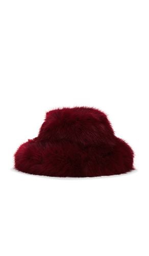 The Landau Faux Fur Hat in Burgundy - Adrienne Landau - Modalova