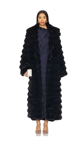 X Revolve The Chinchilla Full Length Coat in . Taglia S - Adrienne Landau - Modalova