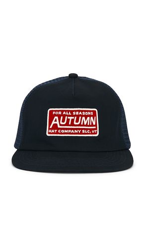 Trucker Cap Strapback Cap in - Autumn Headwear - Modalova