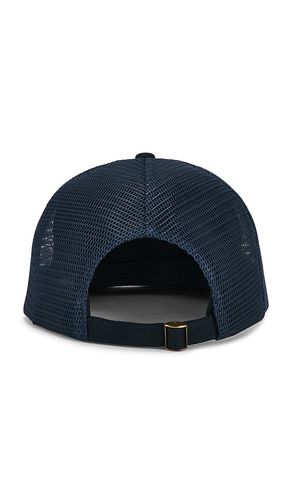 Trucker Cap Strapback Cap in - Autumn Headwear - Modalova