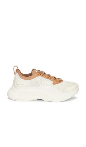 Streamline Sneaker in White. - size 6 (also in 6.5) - APL: Athletic Propulsion Labs - Modalova