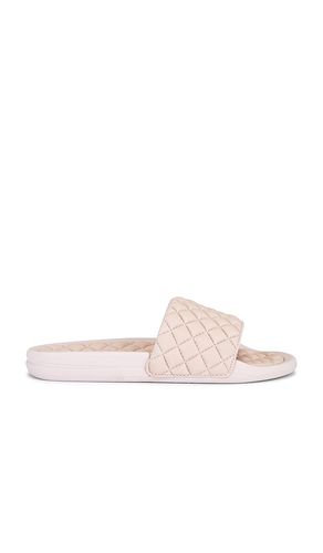 Lusso Pool Slide in Blush. - size 10 (also in 6, 7, 8, 9) - APL: Athletic Propulsion Labs - Modalova