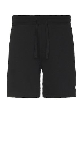 Chill Shorts in . - size L (also in M, S, XL, XL/1X) - alo - Modalova