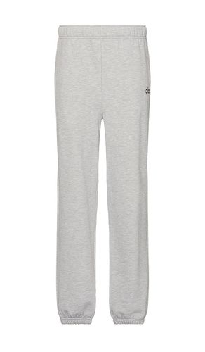 Accolade Sweatpant in Light Grey. - size L (also in M, XL/1X) - alo - Modalova