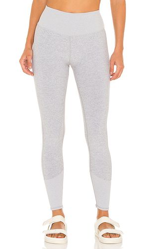 Highwaist soft legging en color gris talla L en - Grey. Talla L (también en M, S, XS) - alo - Modalova