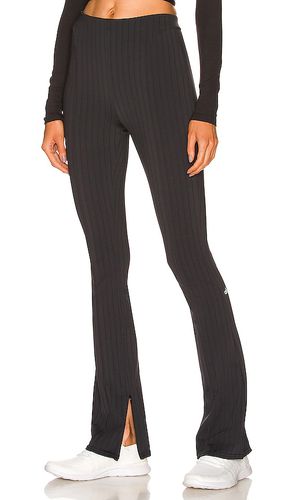 High Waist Pinstripe Zip It Flare Legging in . Taglia S - alo - Modalova