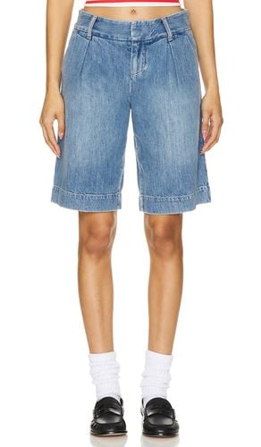 Bermuda Short in Blue. - size 24 (also in 25, 26, 28) - Alice + Olivia - Modalova