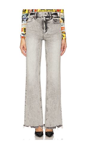 Delancey High Rise Relaxed Boot Cut Jeans in Grey. - size 25 (also in 29) - Alice + Olivia - Modalova
