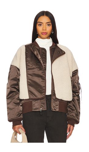 Chaqueta híbrida sherpa b-15 en color marrón talla L en - Brown. Talla L (también en M, S, XL) - ALPHA INDUSTRIES - Modalova