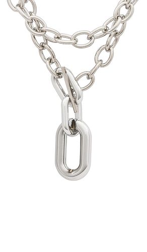 Large Chain Layered Necklace in - Amber Sceats - Modalova