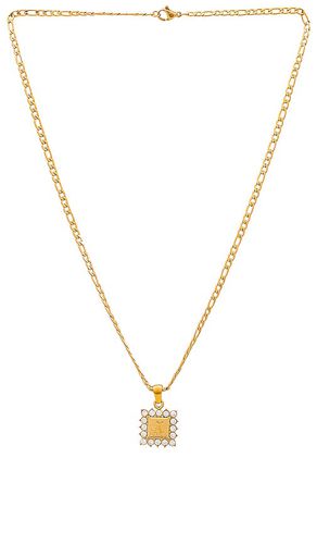 Crystal Name Plate Necklace in . Size D, E, F, G, K, L, N, O, R, S, T - Amber Sceats - Modalova