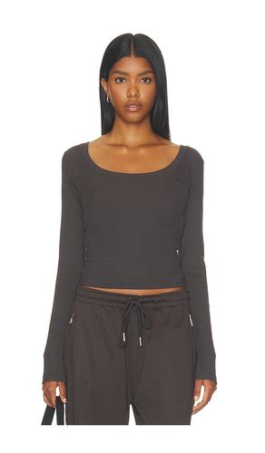Rib Scoop Neck Long Sleeve Top in . Größe M. Also in S, XL, XS - Adanola - Modalova