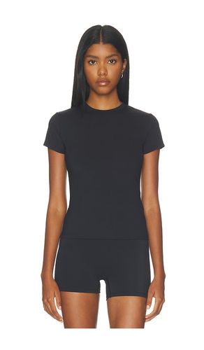 Ultimate Short Sleeve Top in . Taglia L. Also in M, S, XL, XS - Adanola - Modalova