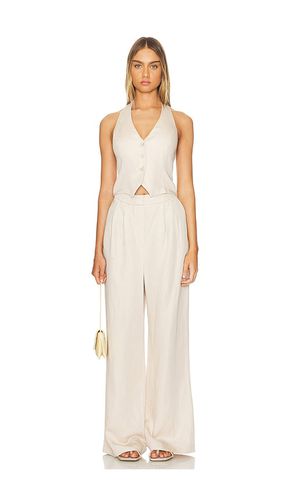 Tatum Jumpsuit in Beige. - size M (also in S, XS) - ASTR the Label - Modalova