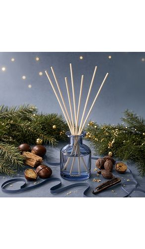 Difusor cardamom chestnut reed diffuser en color azul talla all - APOTHEKE - Modalova