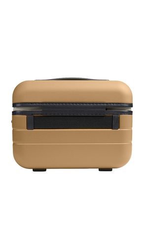 Away The Train Case in Tan - Away - Modalova