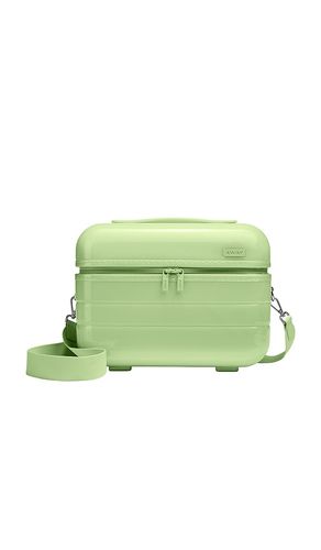 Away The Train Case in Olive - Away - Modalova