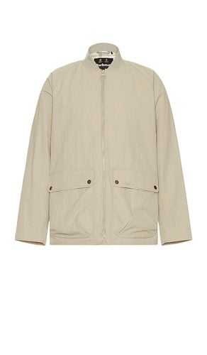 Beaumont Showerproof Jacket in Grey. - size M (also in S) - Barbour - Modalova