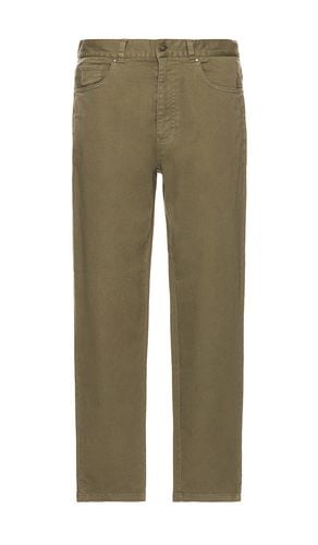 Washed Stretch Twill Regular Fit Trouser in . - size 30 (also in 32) - Barbour - Modalova