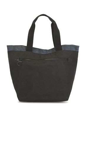 Field Wax Carry All Tote Bag in - Barbour - Modalova
