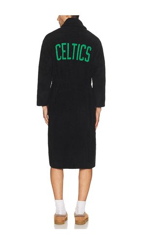X NBA Boston Celtics Cozychic Robe in Black. - size 0 (also in 1, 2, 3) - Barefoot Dreams - Modalova