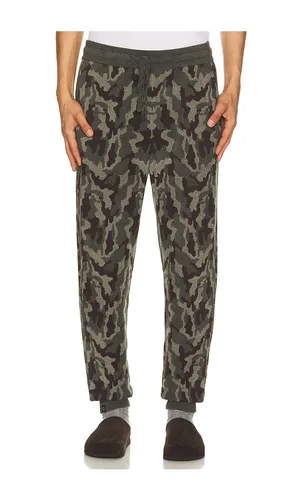 Cozychic Ultra Lite Camo Jogger in Green. - size L (also in M, S, XL/1X) - Barefoot Dreams - Modalova