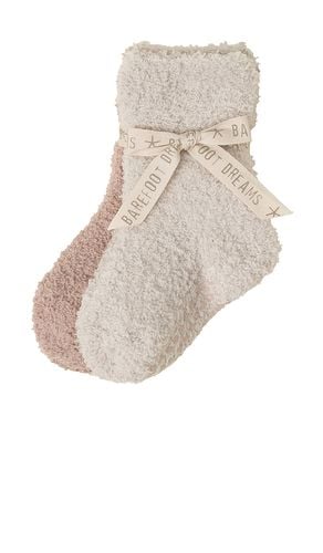 Cozychic Toddler 2 Pack Socks With Grippers in Cream - Barefoot Dreams - Modalova