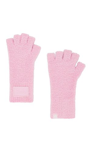 CozyChic Barbie Fingerless Gloves in Pink - Barefoot Dreams - Modalova